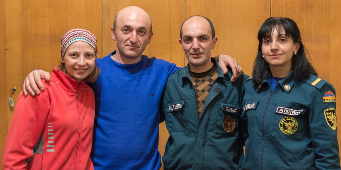 Nakts ar ugunsdzēsējiem un kā mūs gandrīz salaulāja